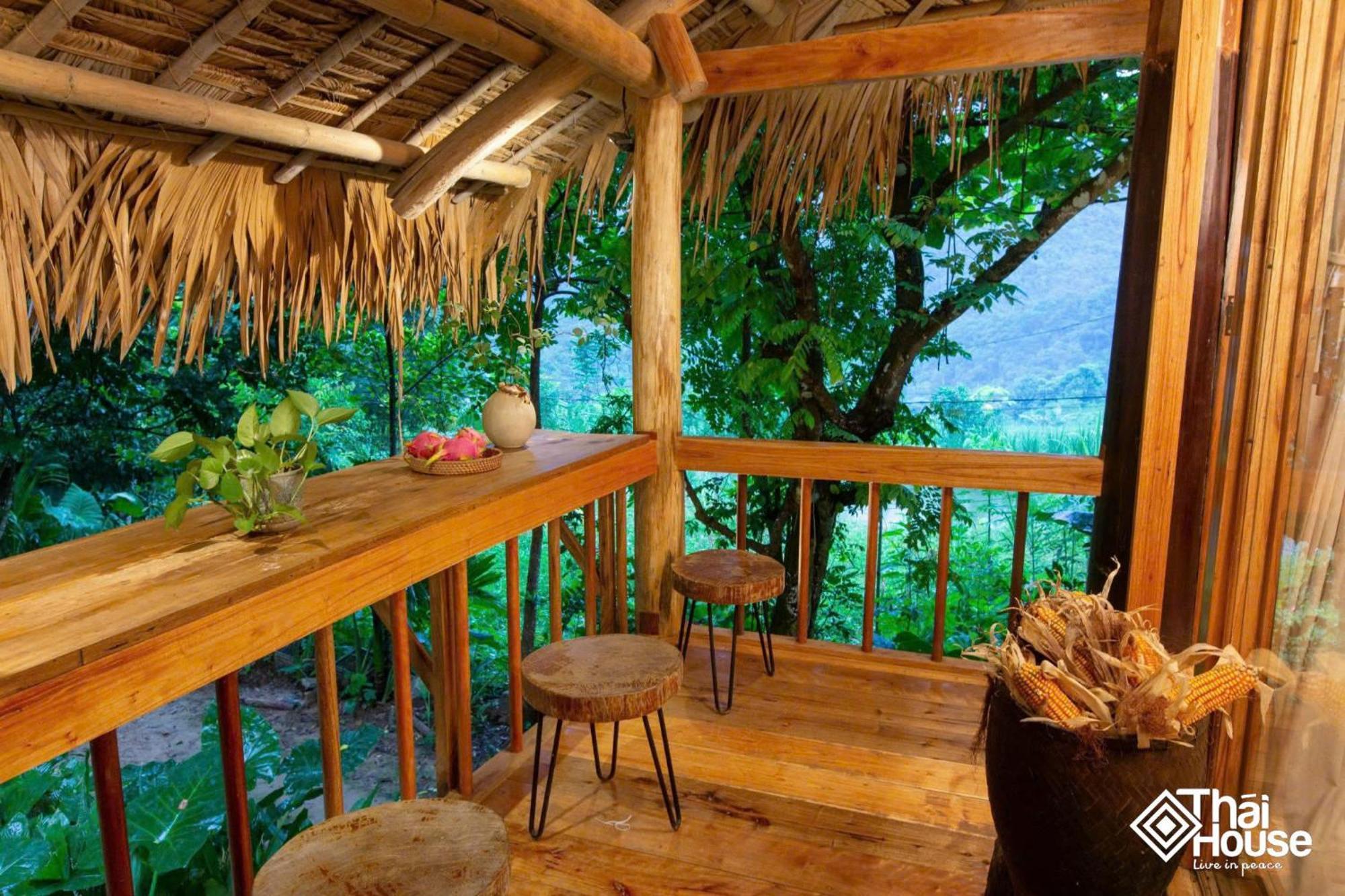 Thai House Pu Luong - Century Old Stilt House With Terrace Views Huong Ba Thuoc Ngoại thất bức ảnh