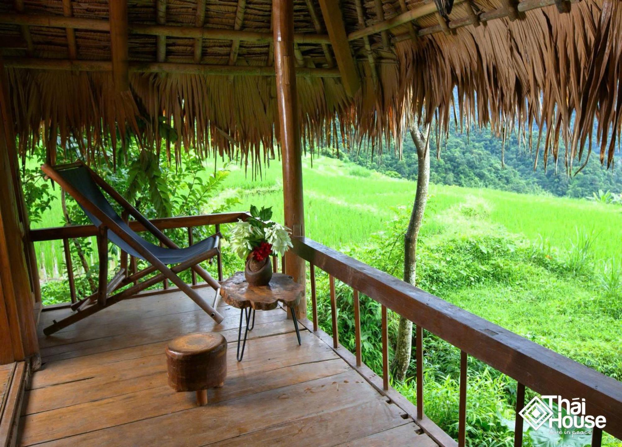 Thai House Pu Luong - Century Old Stilt House With Terrace Views Huong Ba Thuoc Ngoại thất bức ảnh